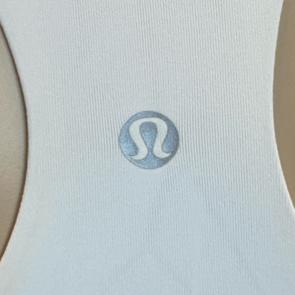 Lululemon Venus Yoga Active Athletic Gym Workout Racerback Tank Top Size 4 - Picture 6 of 9